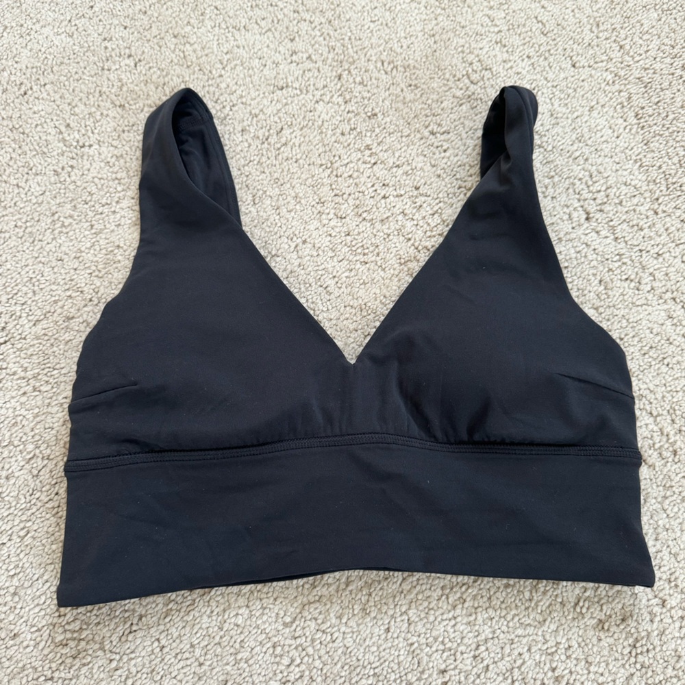Lululemon align v neck bra